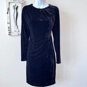 T Tahari Black Velvet Whimsigoth Long Sleeve Holiday Minimalist Dress Size S